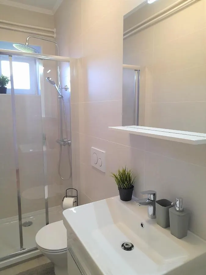 Sea View Apartment Macolic Palit 0*,  Croatia