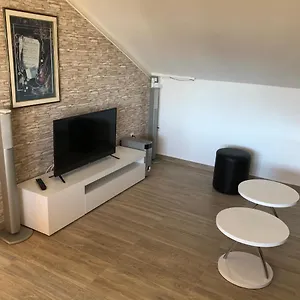 Apartment Adriatic Rab, Palit